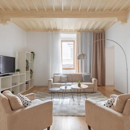 Iflat Navona White And Stylish Apartment روما المظهر الخارجي الصورة
