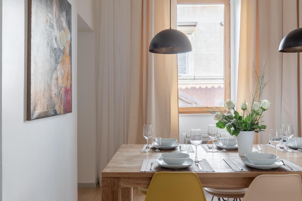 Iflat Navona White And Stylish Apartment روما المظهر الخارجي الصورة