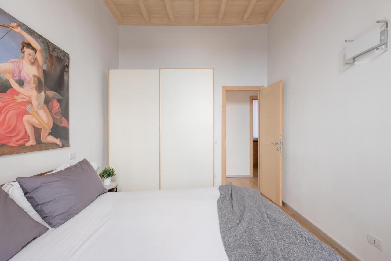 Iflat Navona White And Stylish Apartment روما المظهر الخارجي الصورة
