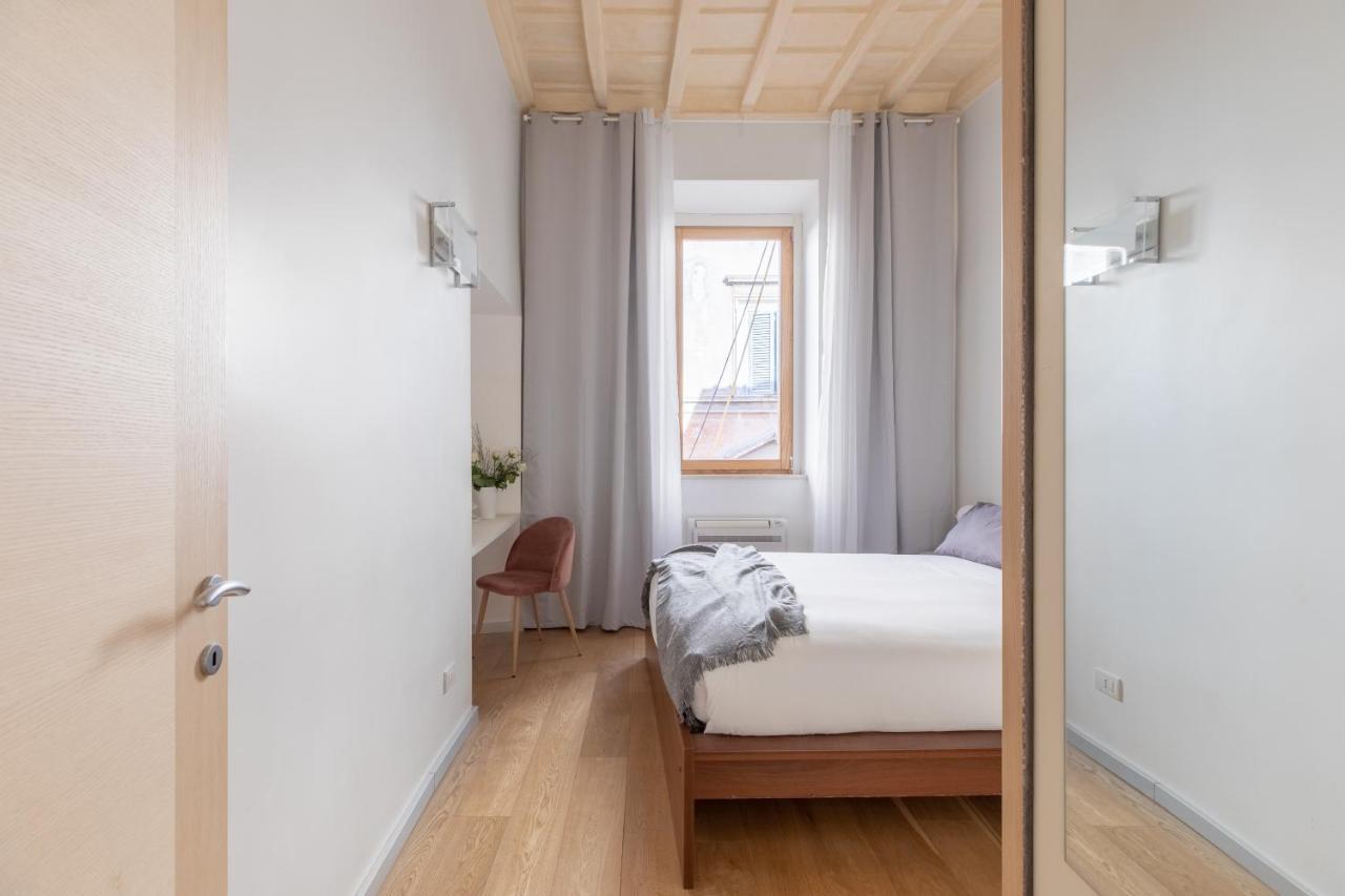 Iflat Navona White And Stylish Apartment روما المظهر الخارجي الصورة
